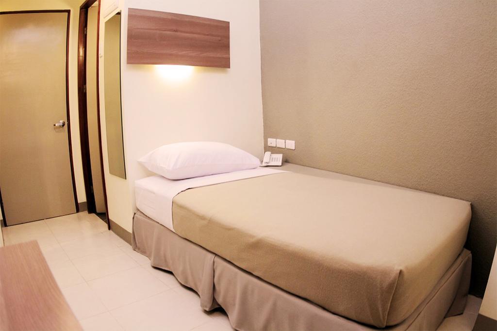 The Center Suites Cebu Eksteriør billede