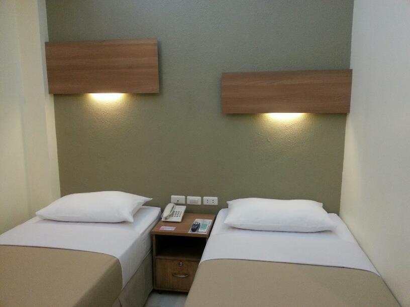 The Center Suites Cebu Eksteriør billede