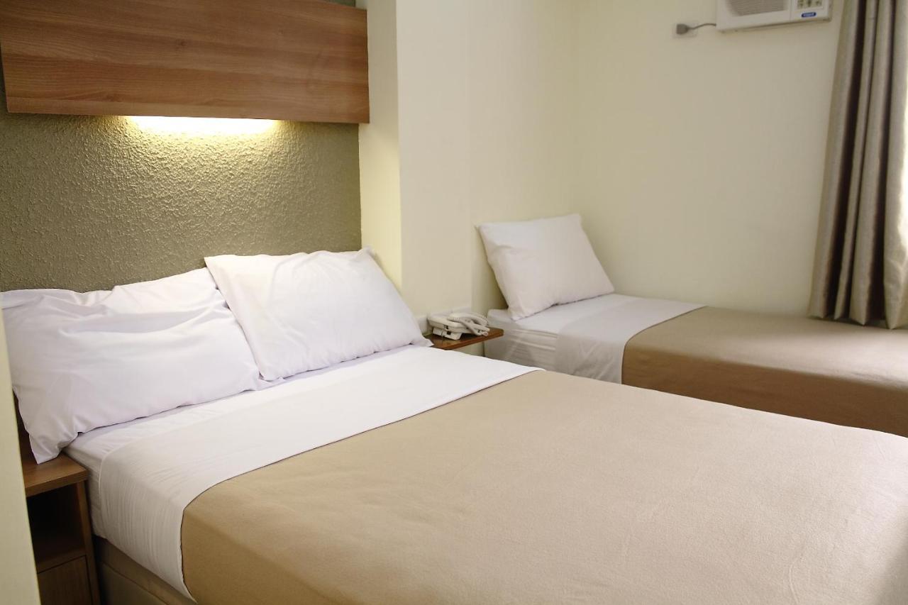 The Center Suites Cebu Eksteriør billede