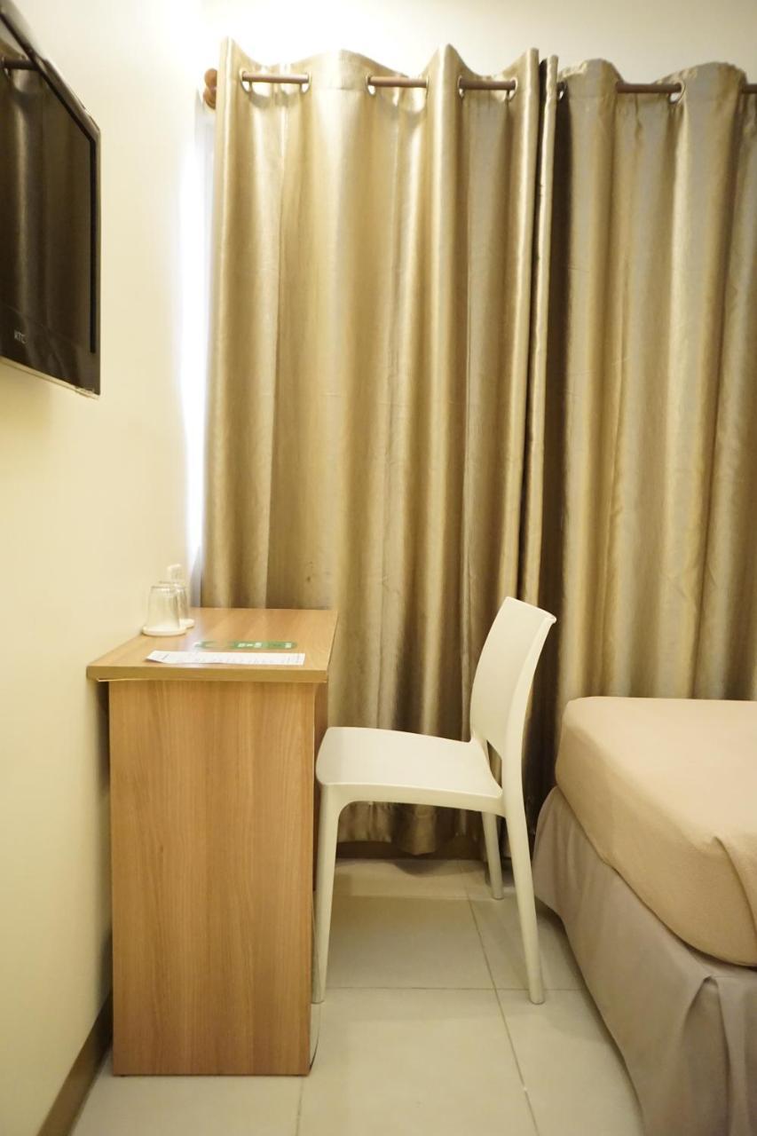 The Center Suites Cebu Eksteriør billede